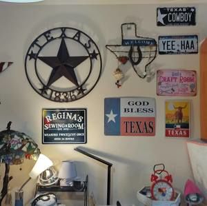 Meet your Posher, Regina